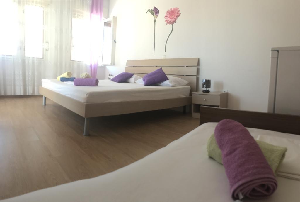 Guesthouse Villa Cvita & Slavko Trogir Zewnętrze zdjęcie