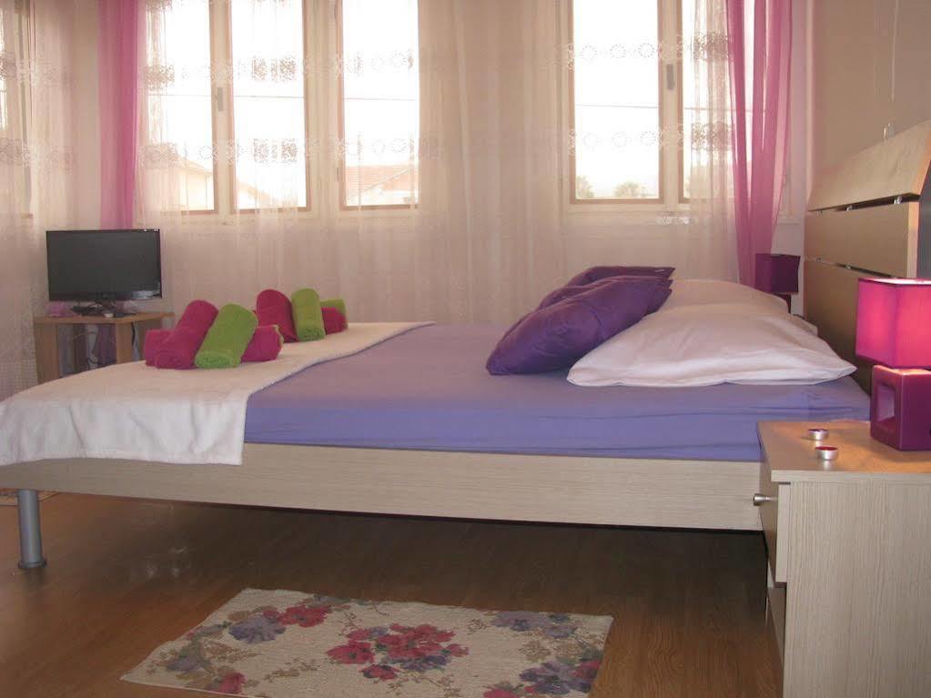 Guesthouse Villa Cvita & Slavko Trogir Zewnętrze zdjęcie